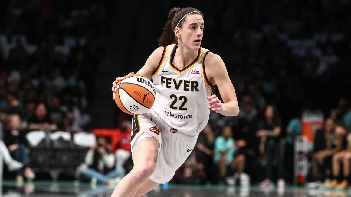 caitlin-clark-scores-22-points-but-winless-indiana-fever-suffer-third-straight-defeat